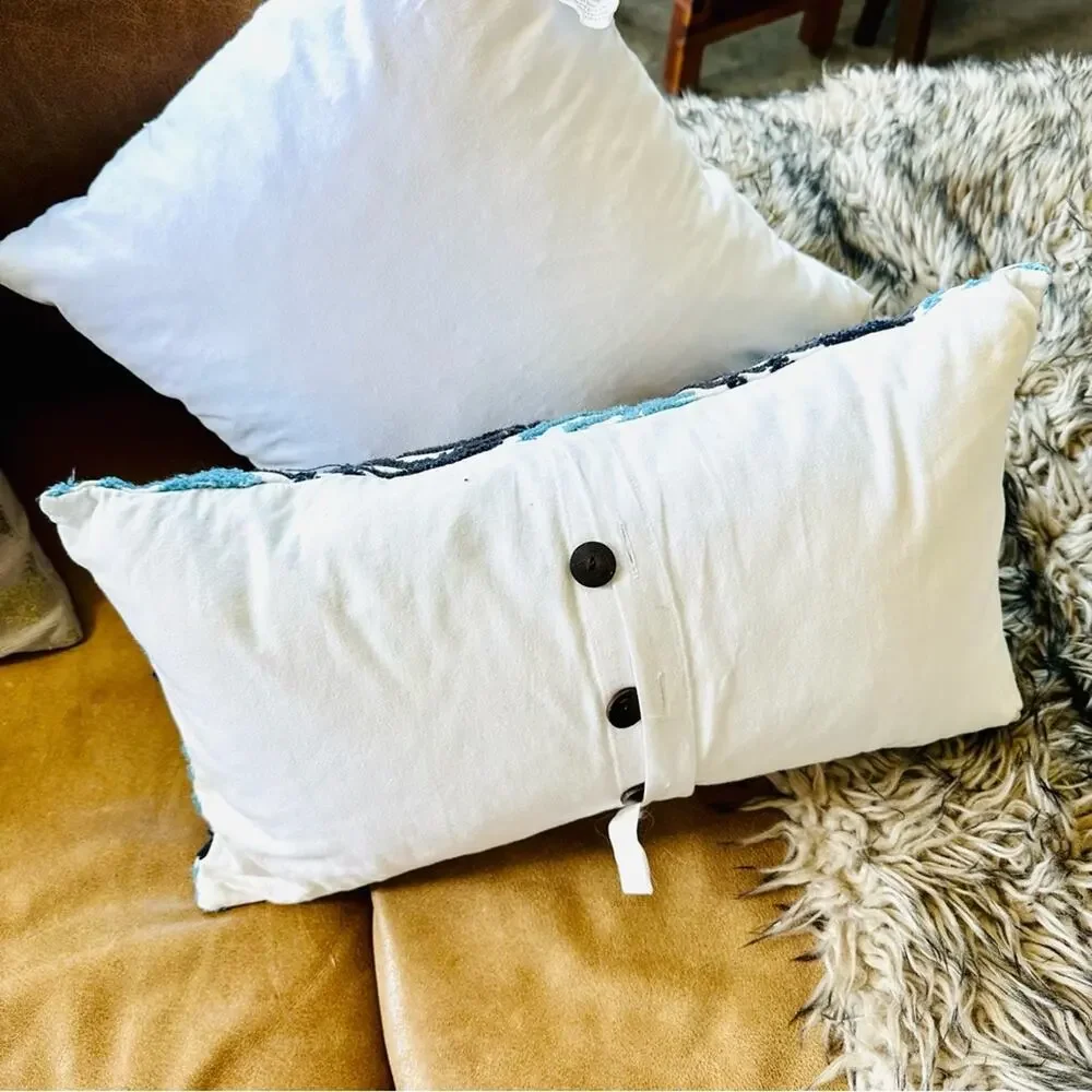 WEST ELM Light Blue Navy Striped Button Back Textured Pillow Case Sham Inserts